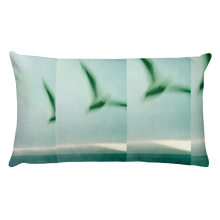 Load image into Gallery viewer, AIRATU L&#39;envol Premium Pillow